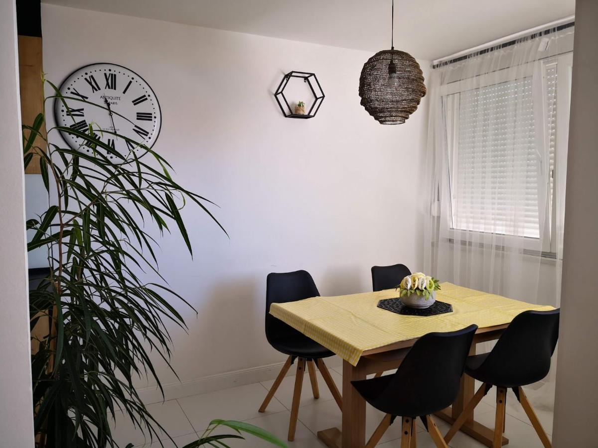 Lelu Luxury With Panoramic Views Apartment สปลิท ภายนอก รูปภาพ